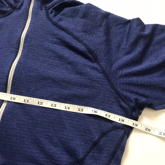 Patagonia Capilene Quarter Zip Lightweight Base Layer Pullover Jacket - Picture 12 of 13